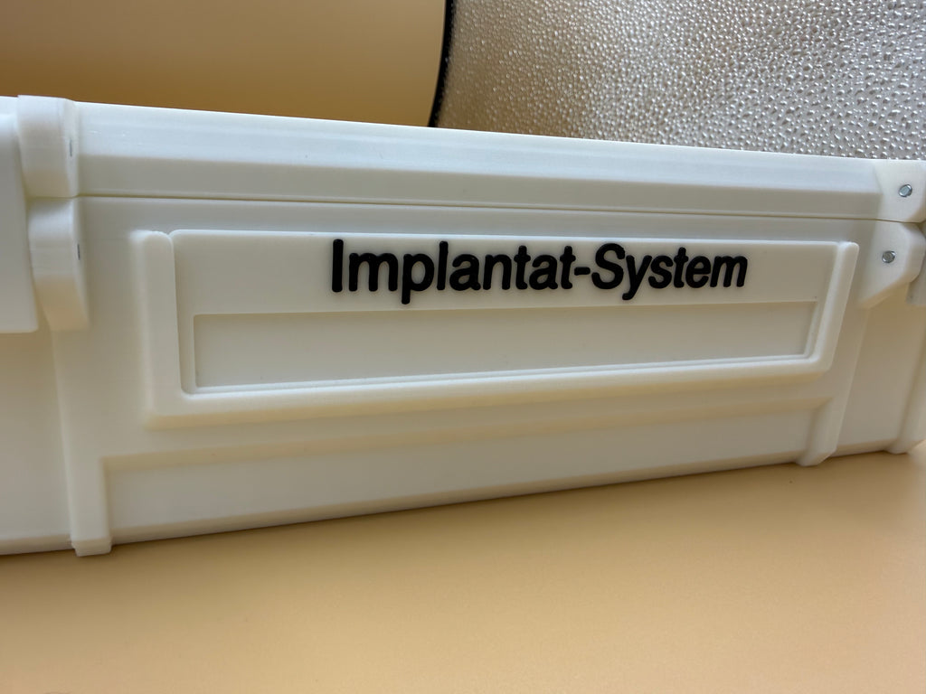 Implantat-Koffer – kompatibel mit gängigen Implantatsystemen